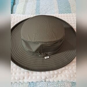 Tilly Hat Olive Green Women's Or Men .